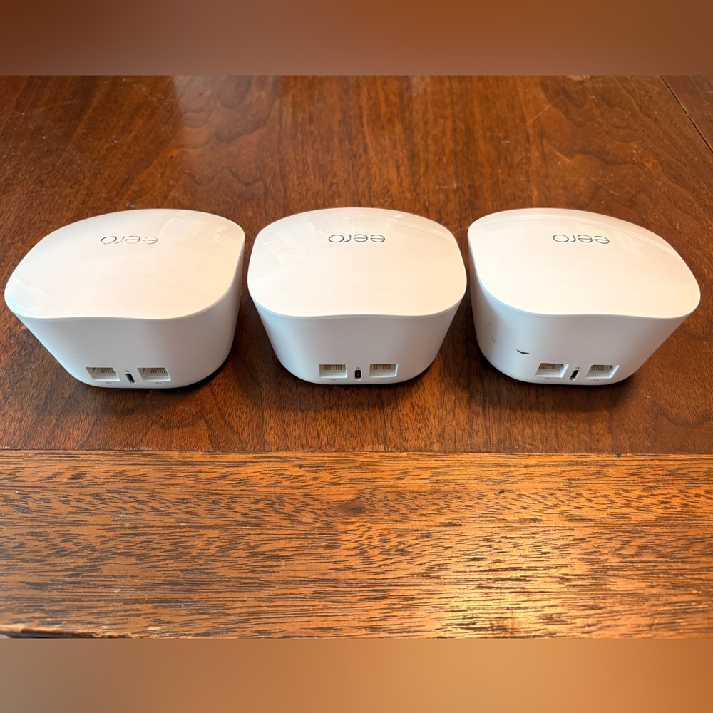 Eero White Wireless Router Set - Picture 11 of 11